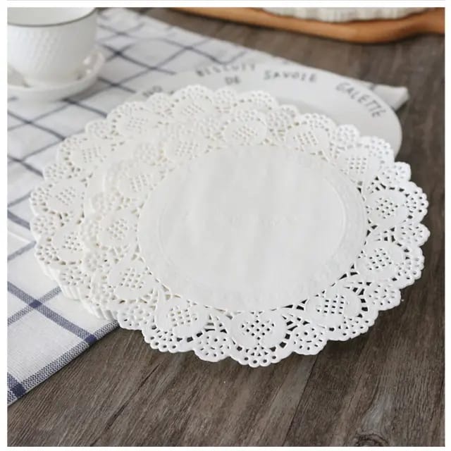 Doilies Paper Round Kertas Renda Alas Kue isi 180 Pcs Doyleys Paper isi 180 Pcs Premium Tatakan Kertas Kue Nastar Kue Kering Tatakan Kertas Toples Lebaran Food Grade Tahan Minyak TERMURAH TERLARIS