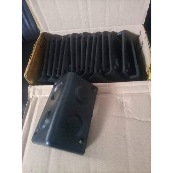 Siku box speaker besar