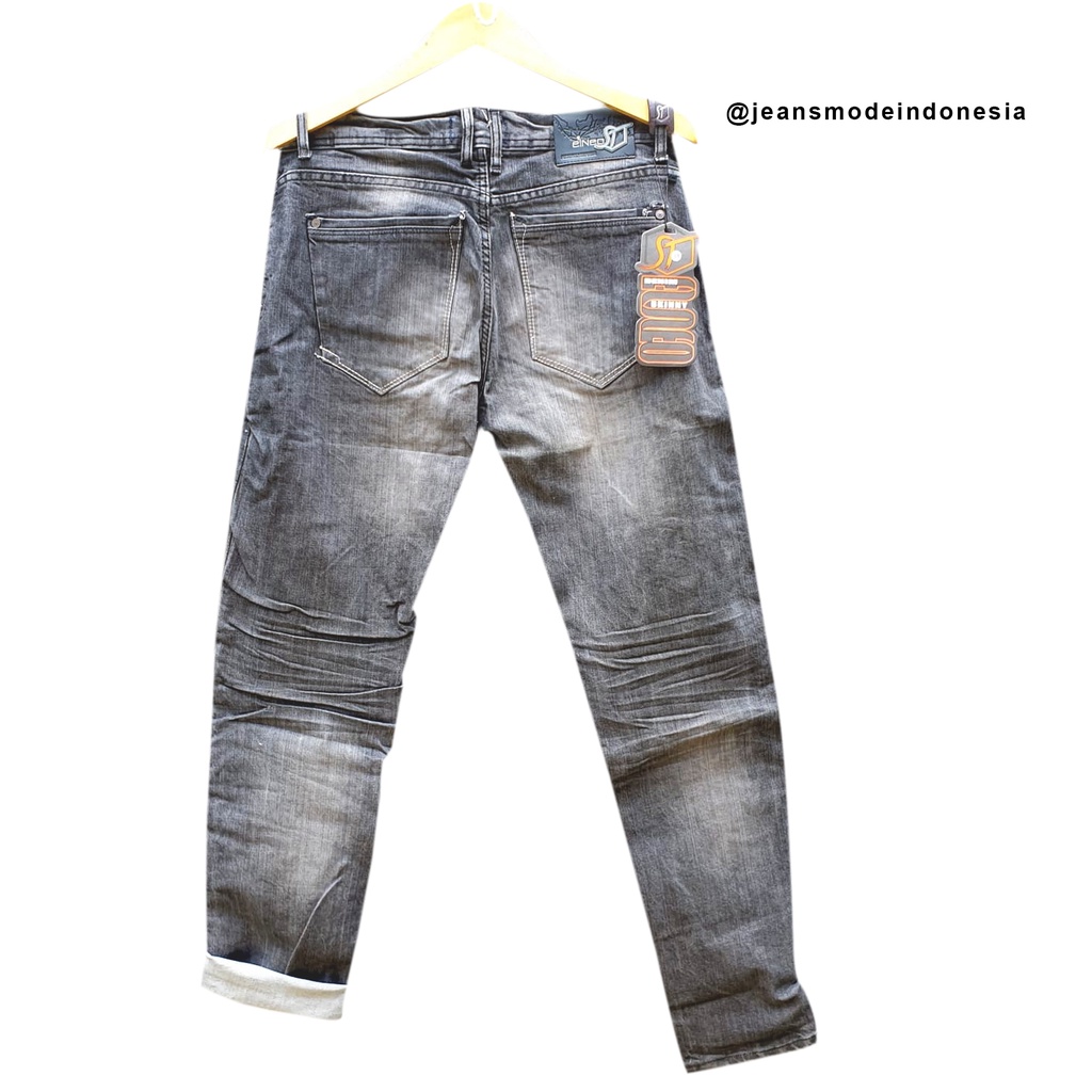 Dark grey jeans panjang pria premium melar street jeans terbaru fedding selved