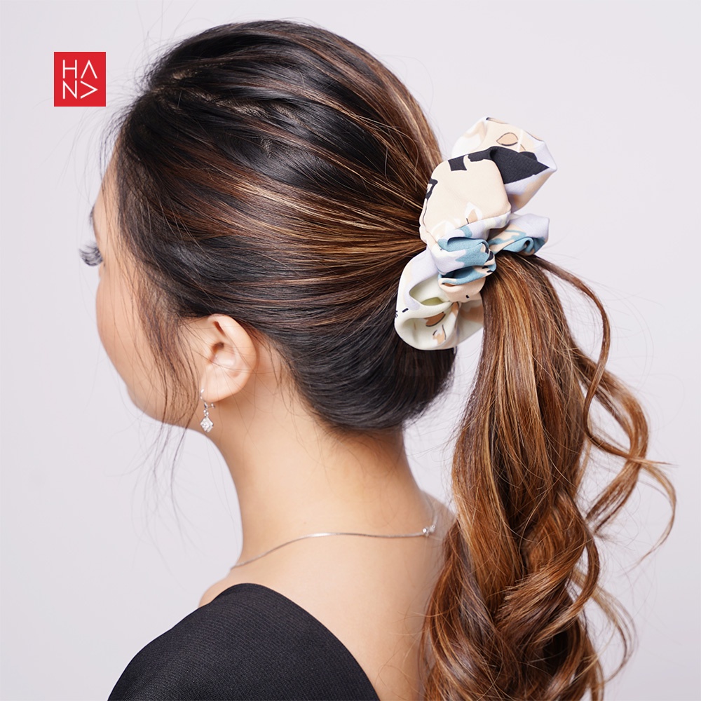 HanaFashion - Fika Scrunchie Ikat Rambut Korean Style / Aksesoris Rambut Wanita - AC040