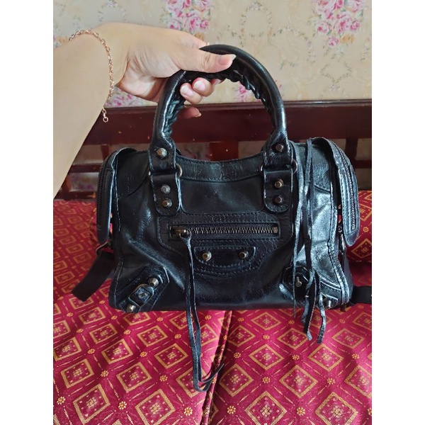 BALENCIAGA Mini Hitam Preloved