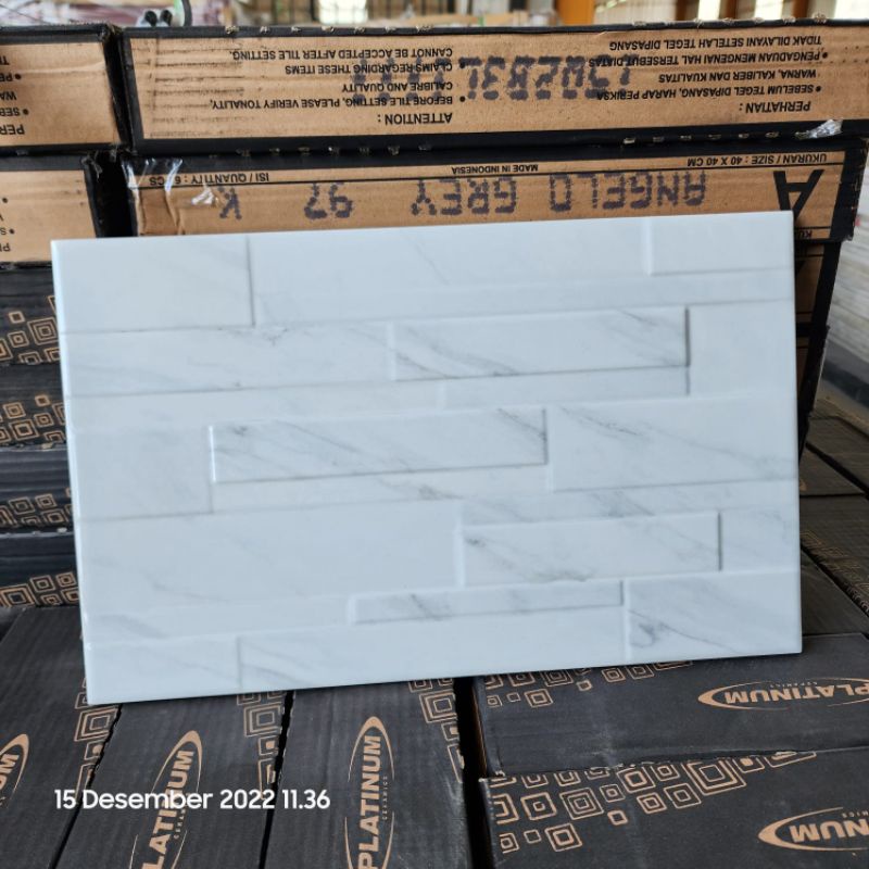KERAMIK DINDING KAMAR MANDI DAPUR MARBLE BASTIAN  GREY EMBOSSED 25X40