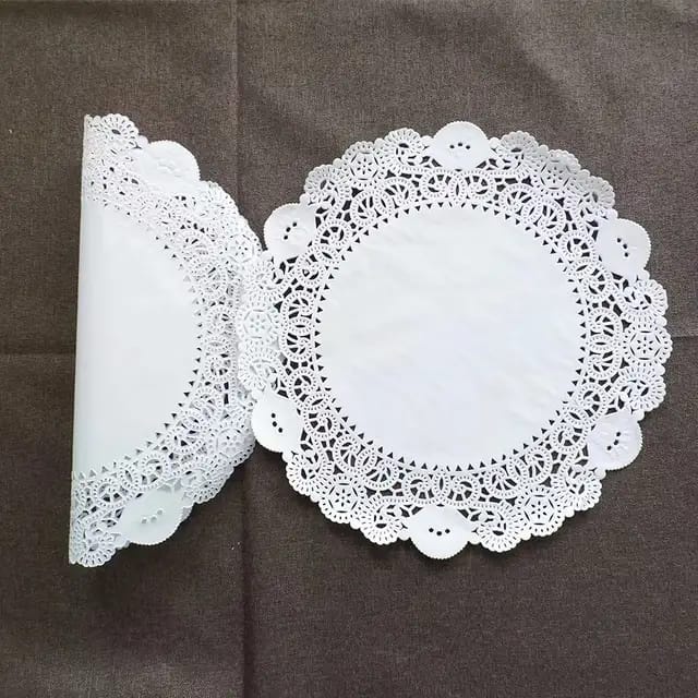 Doilies Paper Round Kertas Renda Alas Kue isi 180 Pcs Doyleys Paper isi 180 Pcs Premium Tatakan Kertas Kue Nastar Kue Kering Tatakan Kertas Toples Lebaran Food Grade Tahan Minyak TERMURAH TERLARIS