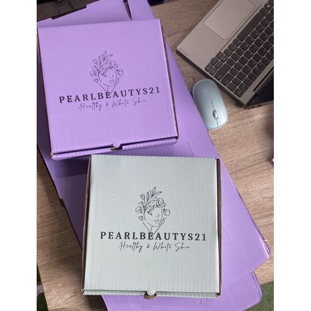

Custom Kardus 21x21x5cm Hampers/dus kosmetik/dus baju /dus jilbab