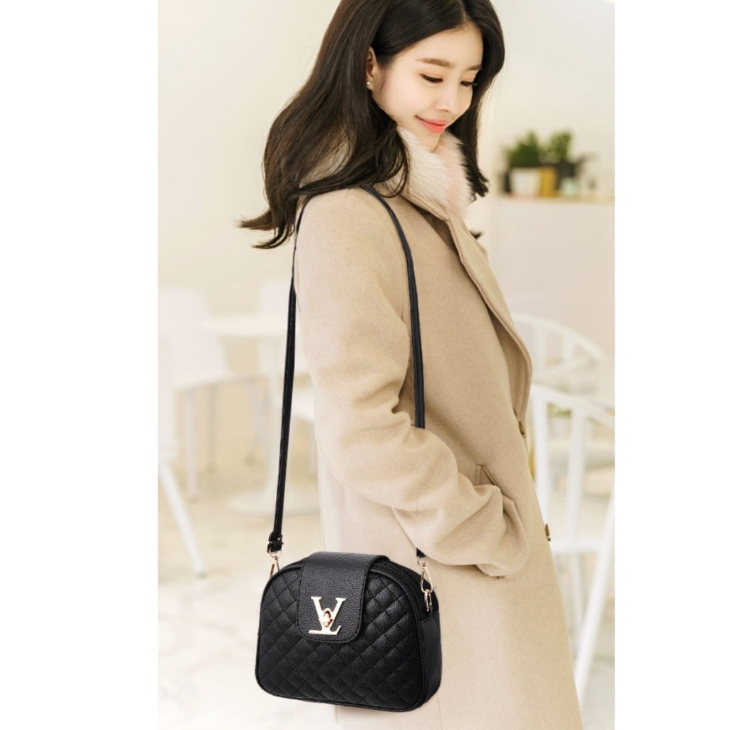 TAS SELEMPANG WANITA KOREA KULIT HITAM PANARTA TA732B5 IMPORT SLING BAG REMAJA KEKINIAN BRANDED BATAM PREMIUM SIMPLE LUCU FASHION CEWEK MURAH