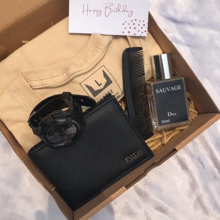 

Stok terbaru GIFT BOX FOR MEN / KADO COWOK / KADO PACAR / KADO BAJU / GRADUATION / HAMPERS BOX PRIA / ANNIVERSARY / GIFT BOX KECE grosir