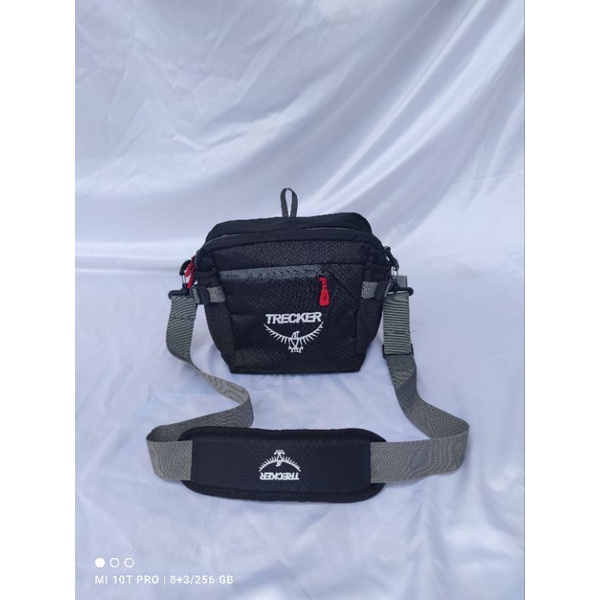 Tas Selempang Pria Tracker Bahan Tas Carrier # Tas Camera # Tas Selempang Outdoor