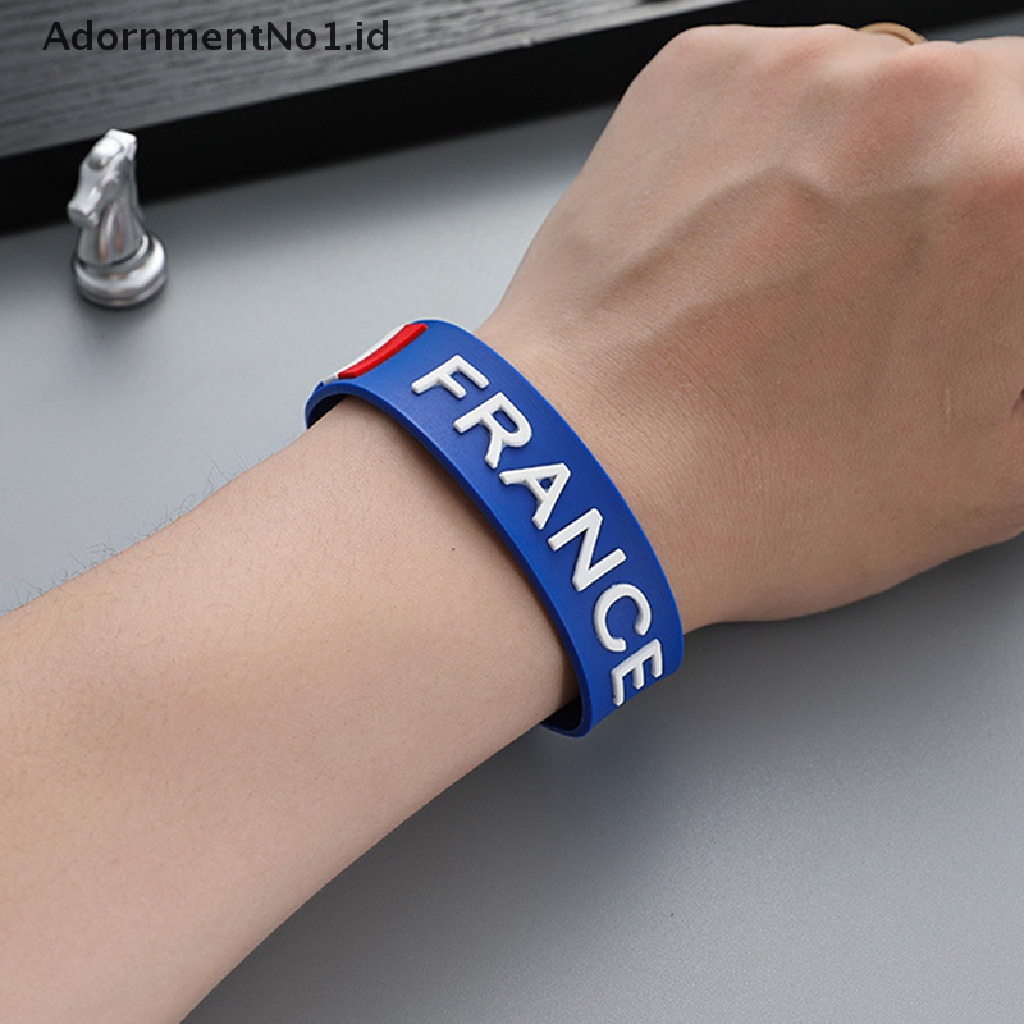 [AdornmentNo1] Souvenir Sepak Bola Piala Dunia Bendera Gelang Olahraga Elastis Silicone Wristband Bracelet [ID]