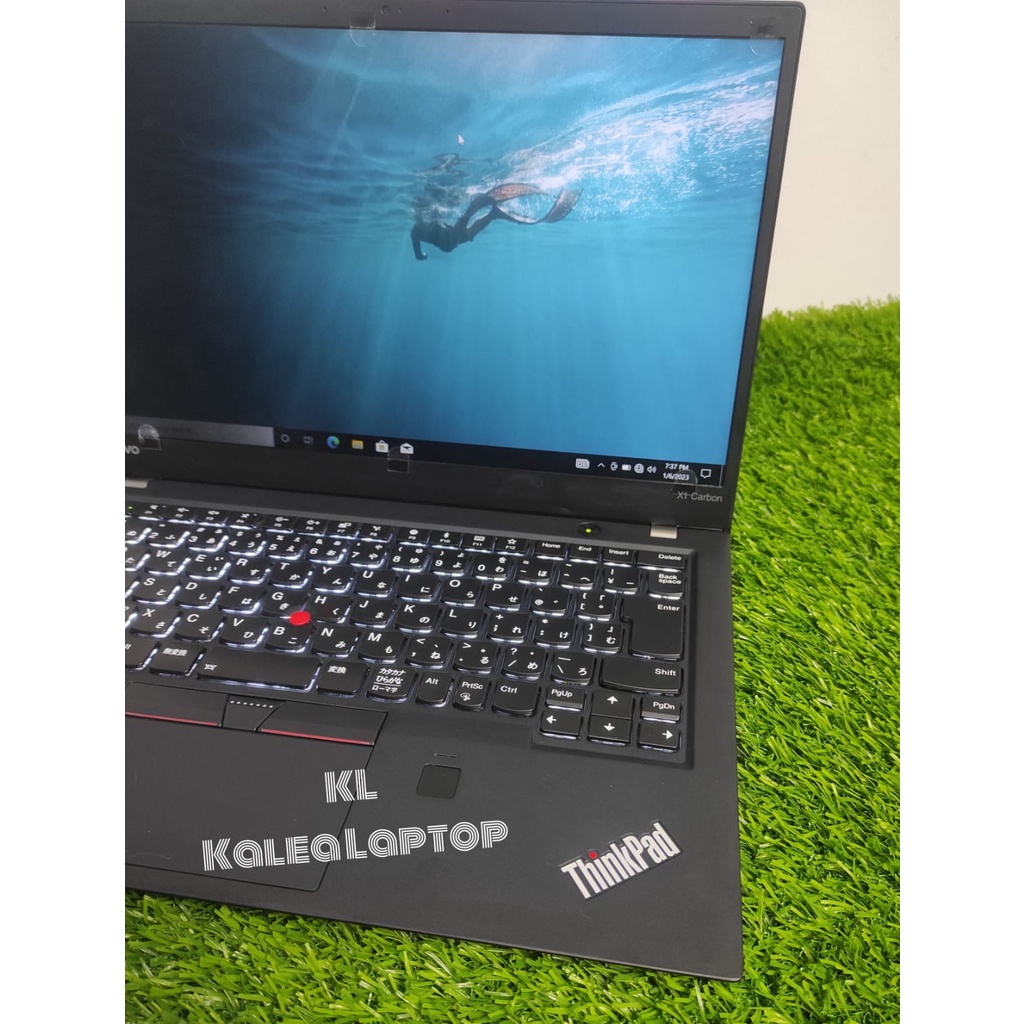 Laptop Lenovo Thinkpad X1 CARBON 5th Core i5 GEN 7 RAM 8 SSD 512 MULUS NO MINUS