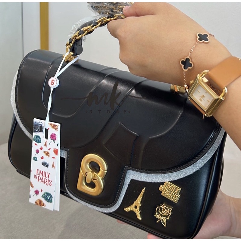 #NewEmilyinparis Alma flap bag medium le-noir#buttonscarves