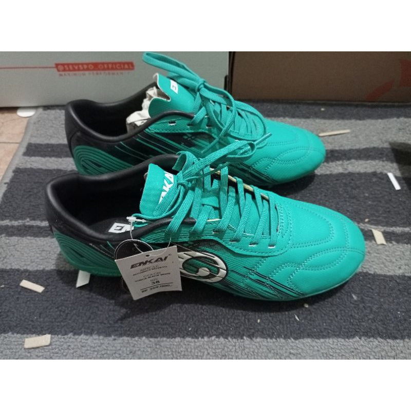 Sepatu Bola Enkai Accuracy size 38