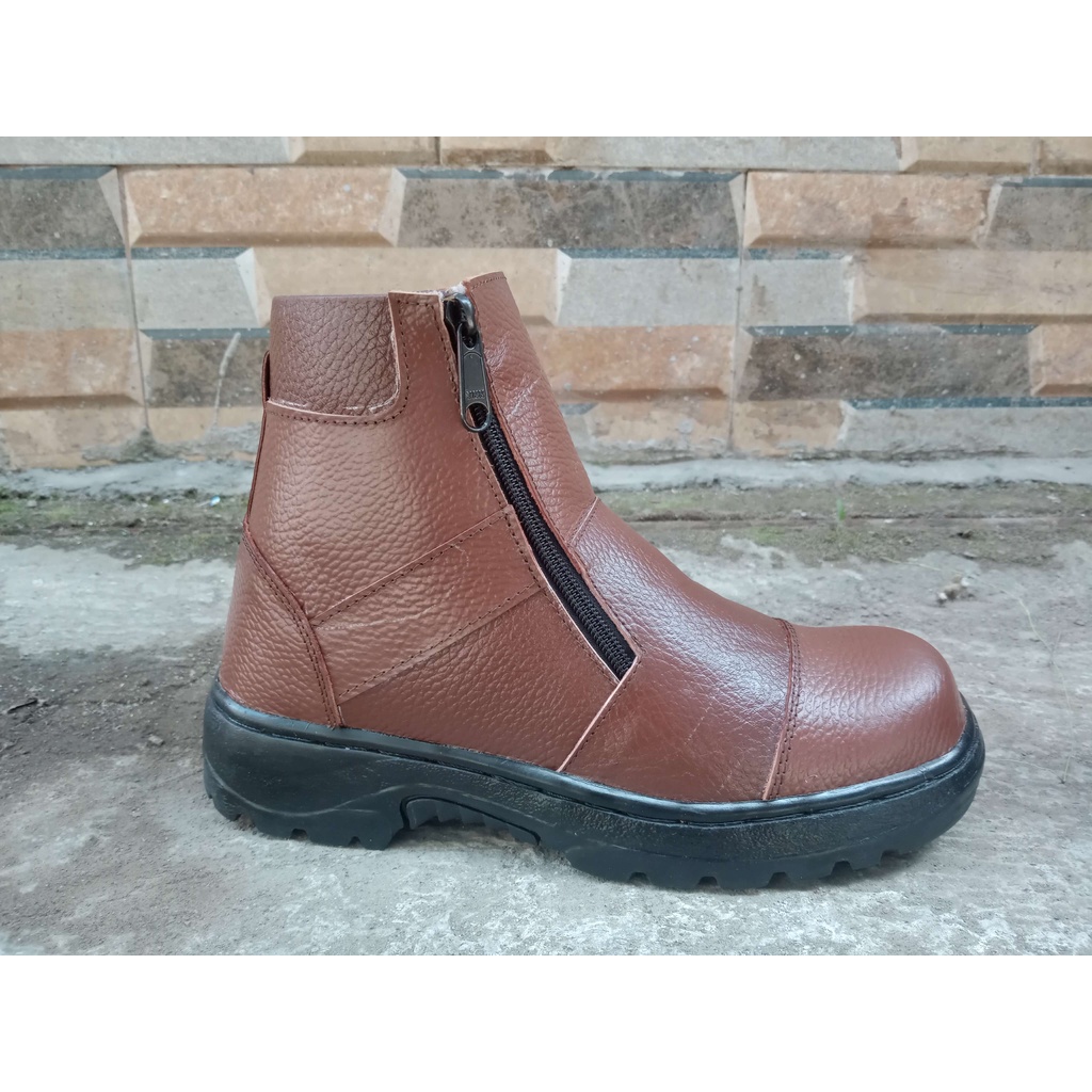 sepatu safety pria resleting kulit / sepatu ujung besi model resleting kulit asli