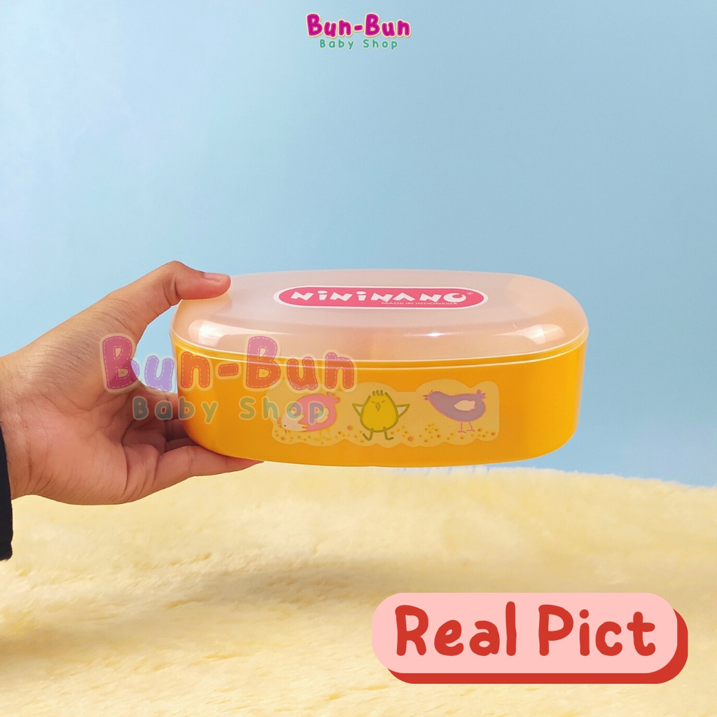 NININANO Tempat Bedak Tabur Bayi Free 2Tepukan Rembuk Powder Case Oval ANTI PECAH Perlengkapan Mandi Baru Lahir Peralatan Baby New Born Anak Lucu Bunbunbabyshop