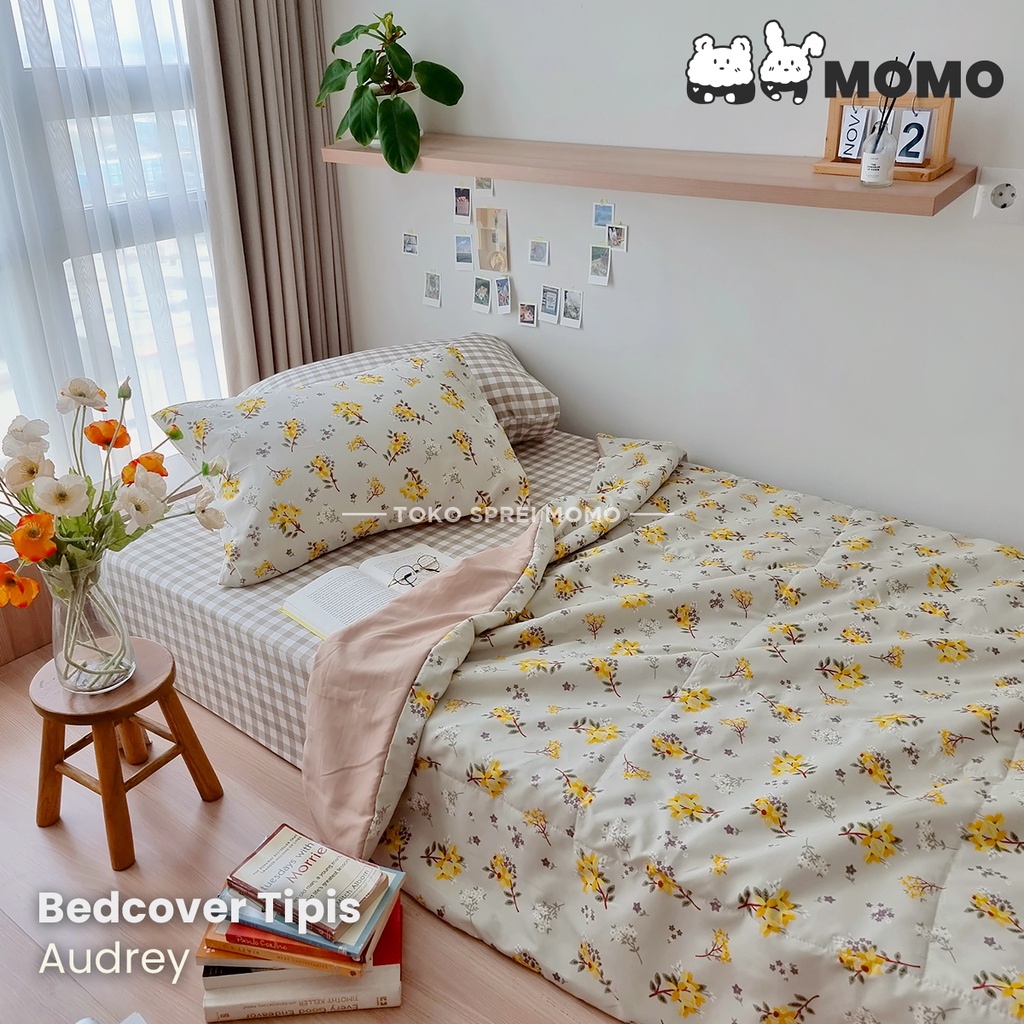 Bedcover Single Lite Edition Motif Bunga MOMO - Selimut Saja