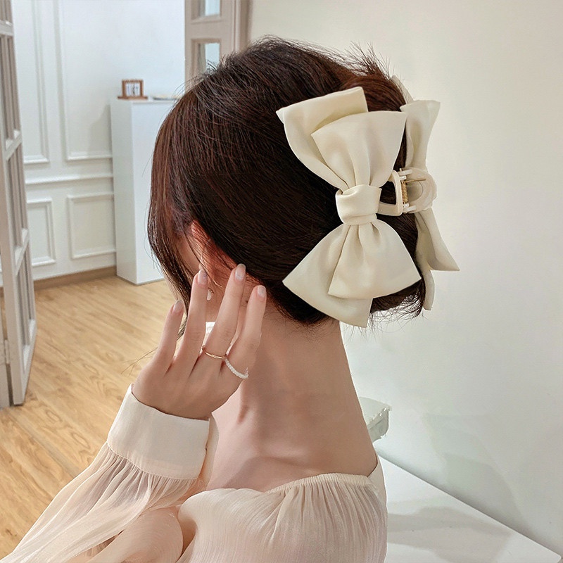 T&amp;Y Jepit Rambut Model Pita Jumbo Besar Korean Satin Big Hair Claw Satin Jepitan Jedai Korea