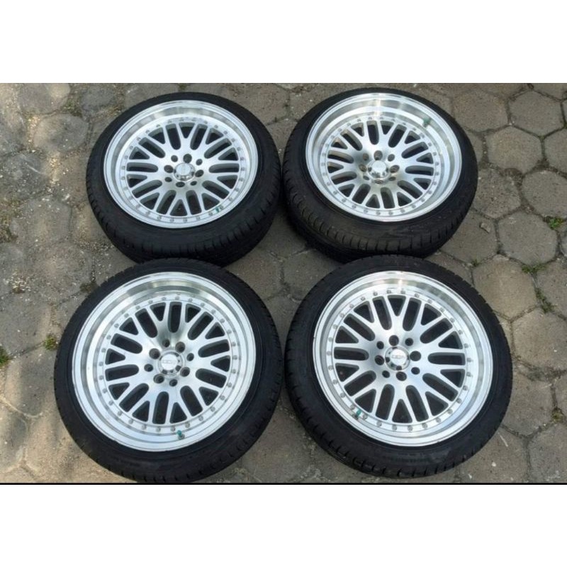Velg Celong CCW Mulus R17
