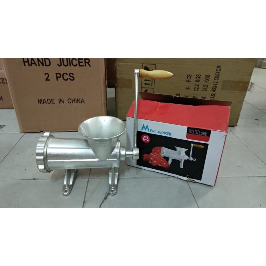 Meat Mincer / Gilingan Daging no 32