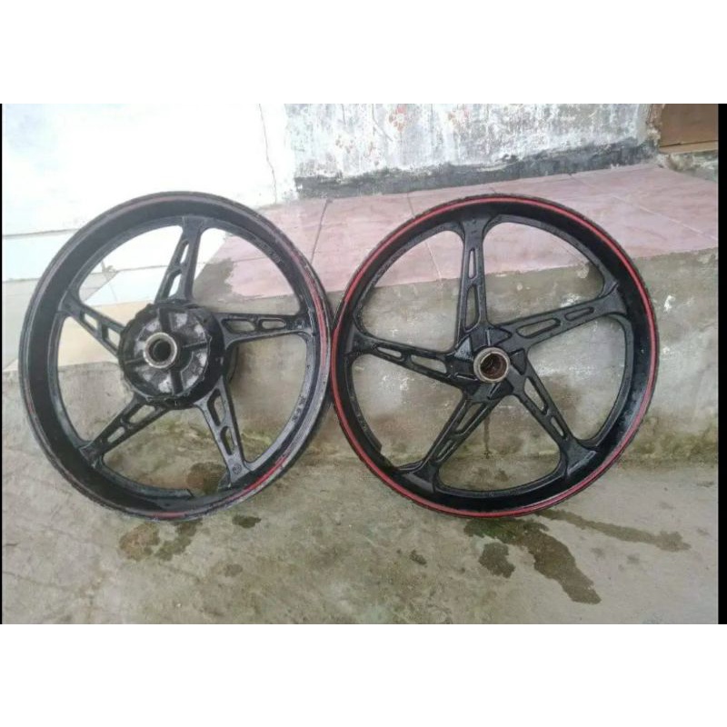 VELG PELEK CW DEPAN BELAKANG YAMHA JUPITER Z1 FORCE