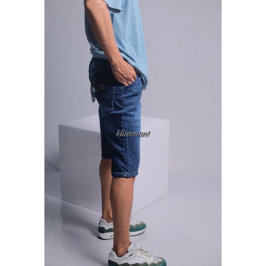 CELANA JEANS PENDEK PRIA RIP