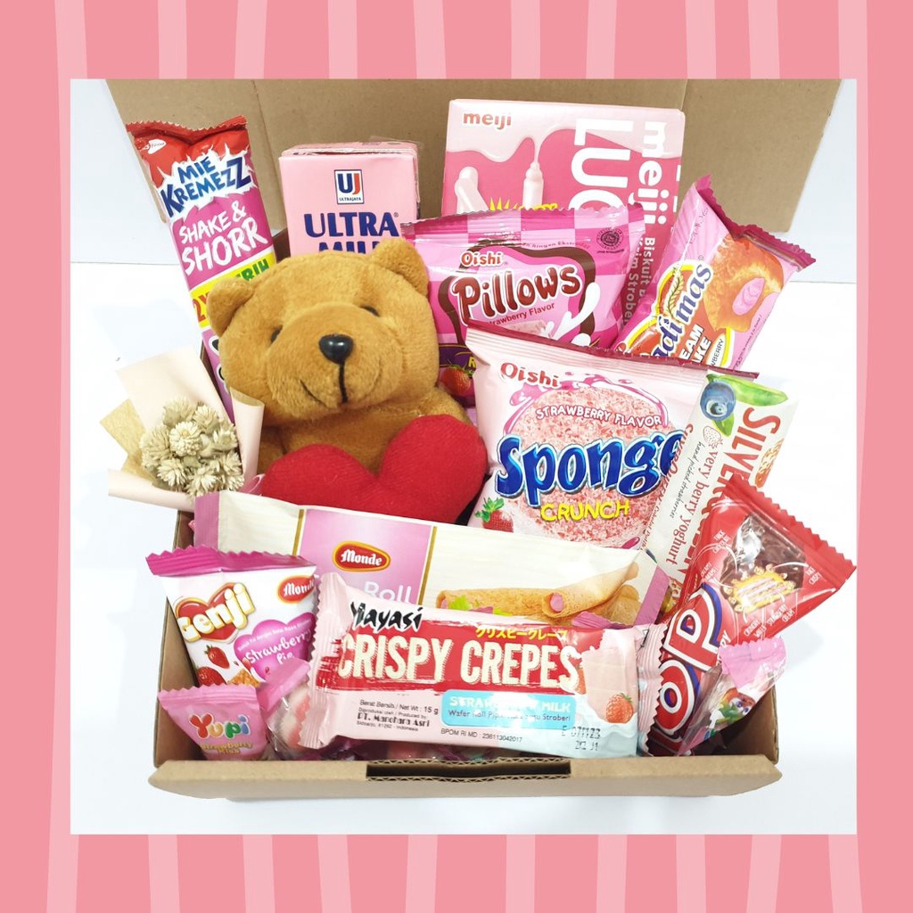 Snack Box / Gift Box / Kado Ulang Tahun / Graduation Gift / Kado Anniversary / Valentine Gift / Hadiah Wisuda / Hampers Snack / Hadiah Idul Fitri / Hampers Snack Lebaran / Hampers Idul Fitri / Snack Gift Box Valentine + Boneka Bear Lucu