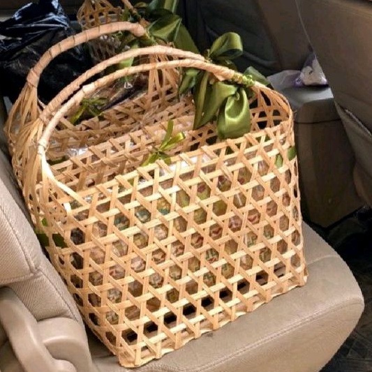 Tas Buah keranjang hampers souvenir / keranjang anyaman bambu tas souvenir idul fitri