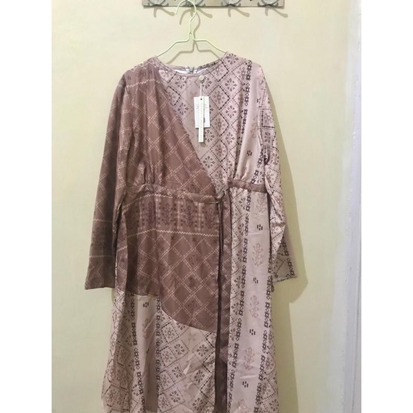 Alicia Tunic Wearing Klamby