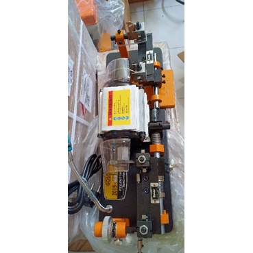 Mesin duplikat  Kunci merk  GOso Fugon BsA