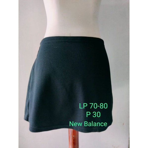 Preloved Thrift Rok senam hijabers, rok tenis, joging, olahraga, luaran legging