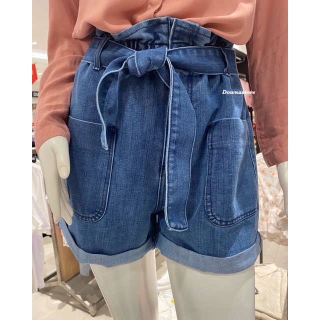 Details Celana Pendek Jeans Wanita (S-XL)