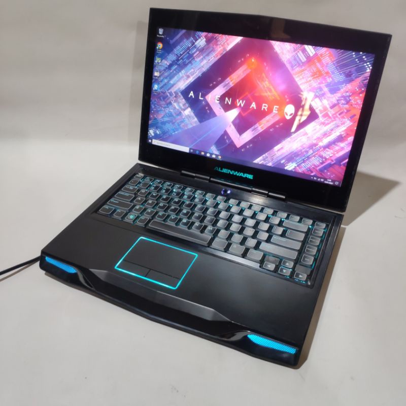 Laptop Raja Gaming Dell Alienware m14X - Core i7 - Dual vga Nvidia GT555m - Ram 16gb