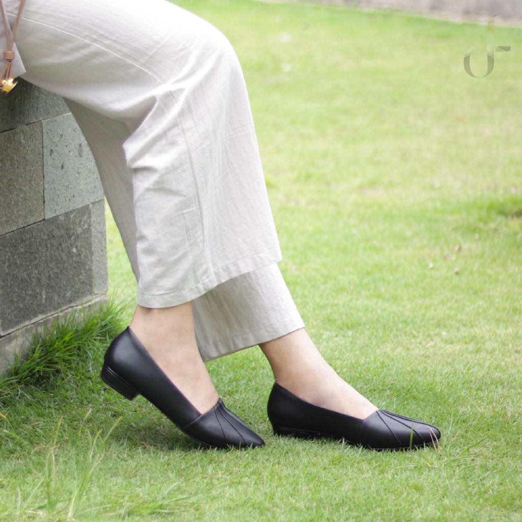 FARADELA Sepatu Wanita Flatshoes F03-06.2
