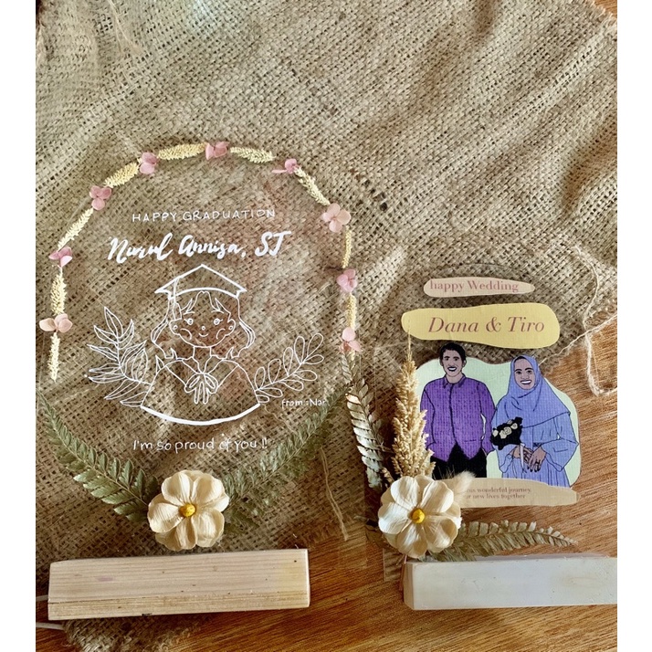 

Kado Acrylic bentuk kubah ukuran a5