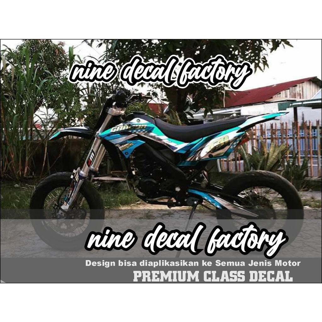 Decal Sticker Chrome Chrom Crome Silver Perak Buat Motor Dtracker , KLX , CRF , WR 155 R . Gordon Mo
