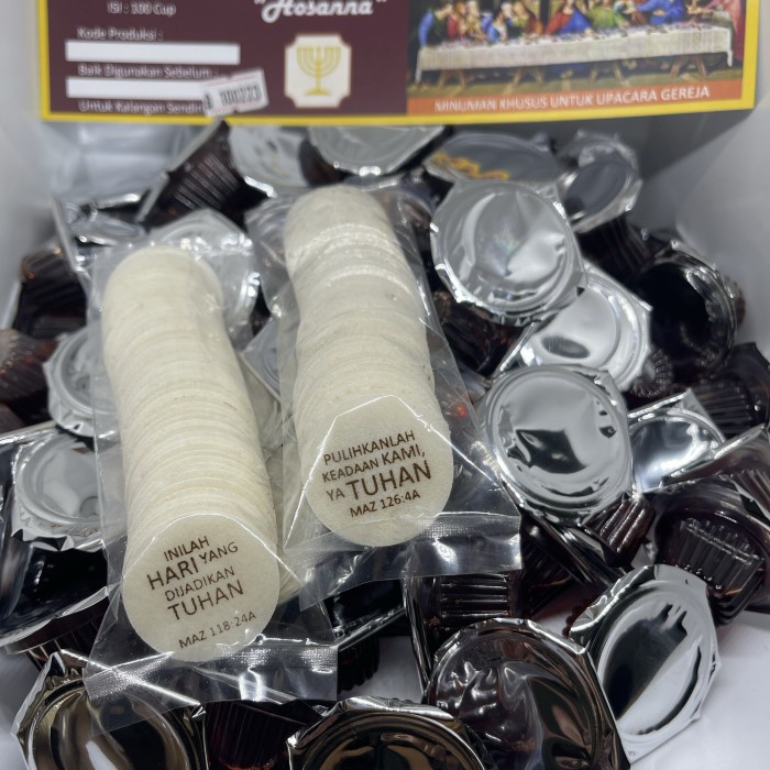 

PERJAMUAN KUDUS CUP HOSANNA + HOSTI AYAT ISI 100PCS