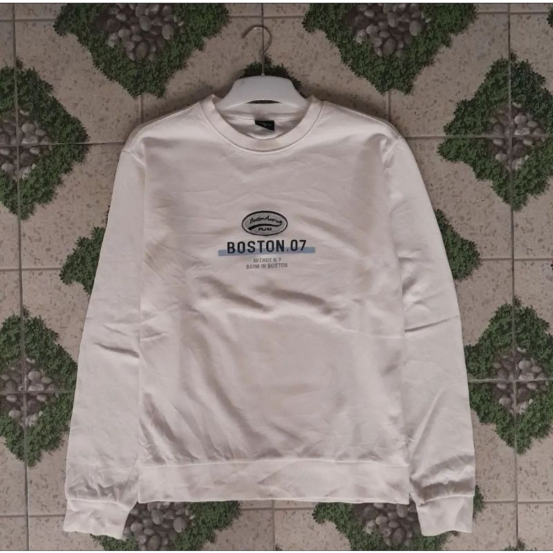 crewneck polham boston