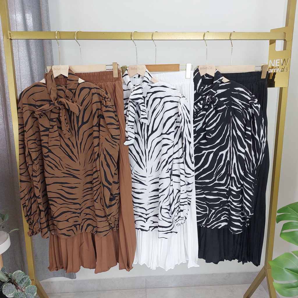 SETELAN ZEBRA ROK PLISKET FASHION WANITA IMPORT BANGKOK CODE S1 DYDY