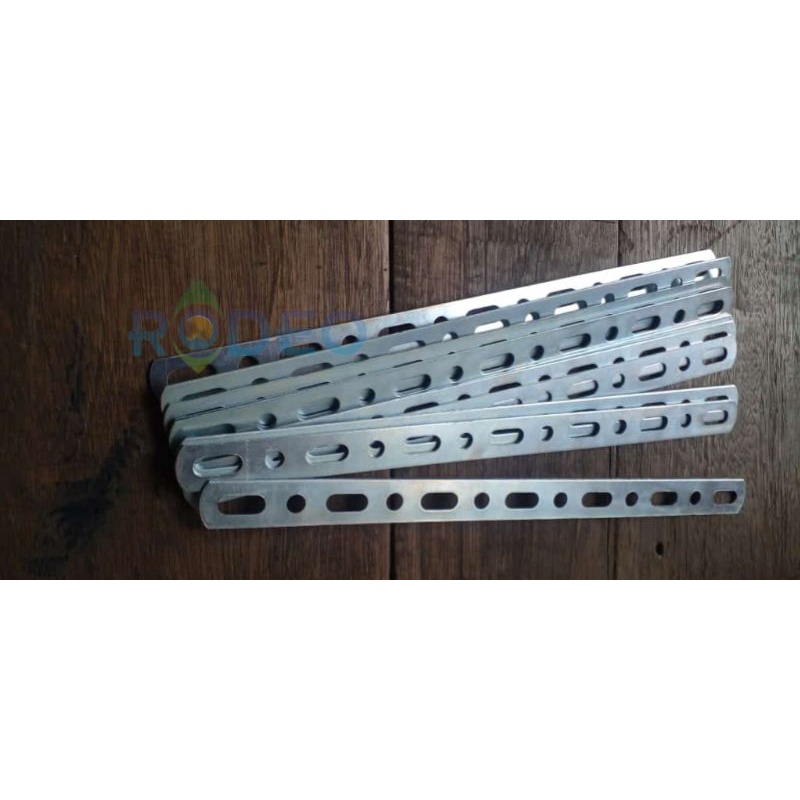 

✨RODEO✨Plat strip penggaris lubang oval
