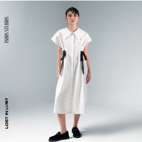 LOST IN LUSE - Aoora Dress in White