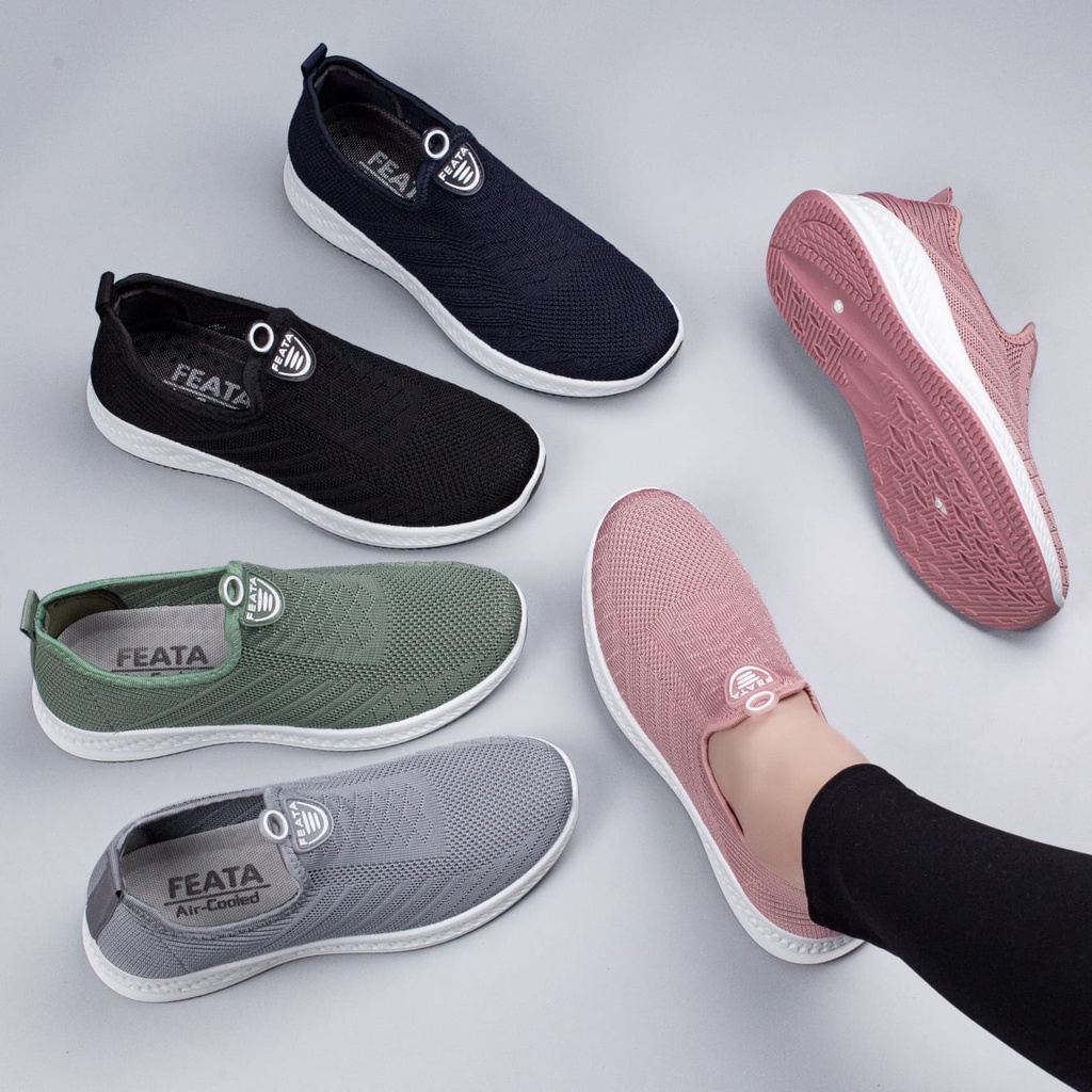 Slip On Terbaru Sneakers Wanita Import Tanpa Tali Fashion Korea Casual Sport Shoes A030