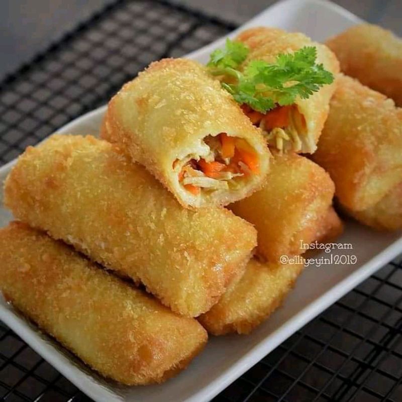 

RISOL AYAM FROZEN