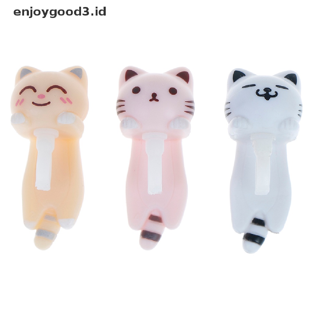 [Rready Stock] 3.5MM universal cat Handphone earphone jack Debu plug Aksesoris Telepon (ID)