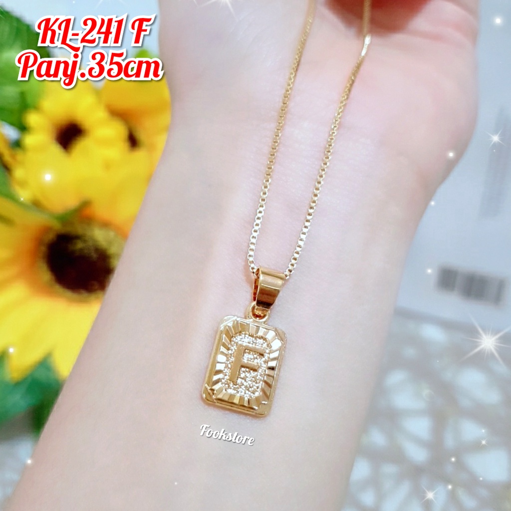 KALUNG ANAK LIONTIN HURUF /ALPABET ANTI ALERGI/COD