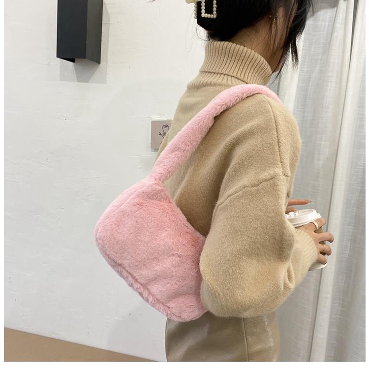 Shoulder Bag Wanita Fluffy Fur Korea Viral Tas Selempang Bahu Perempuan Import Hobos Winter Baguette Lembut