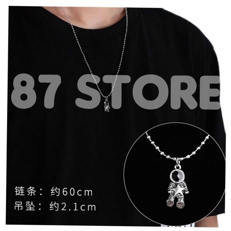 Kalung Astronot Pasangan Style Pria Wanita