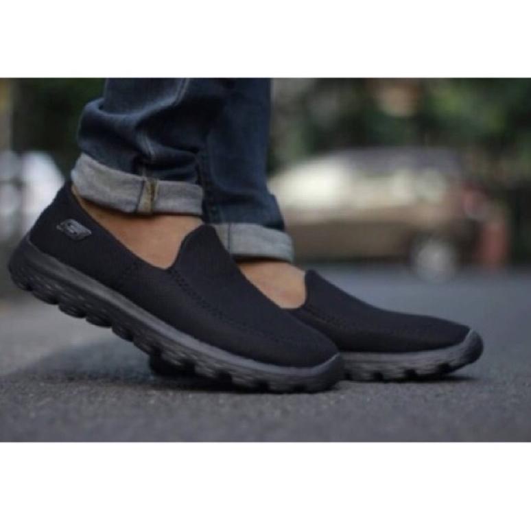 sepatu Sketchers  slip on sketchers pria grade ori WPRDT7487