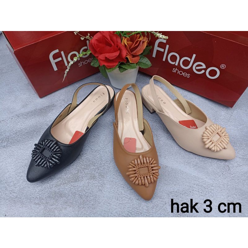 WEDGES MERK FLADEO | SEPATU WANITA BRANDED MATAHARI MURAH BEST SELLER | READY STOCK | Size 37 38 39 