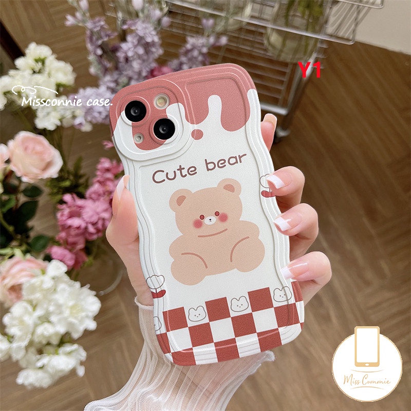 Case OPPO A78 A15 A17 A54 A16 A12 A5s A7 A57 A96 A95 A16K A3s A55 A17K A1k A77 A74 A5 A9 A16s A77s A53 A76 Reno 8T 8 7 7Z 8Z 6 A12E A52 Beruang Kartun Lucu Wavy Edge Casing TPU Empuk