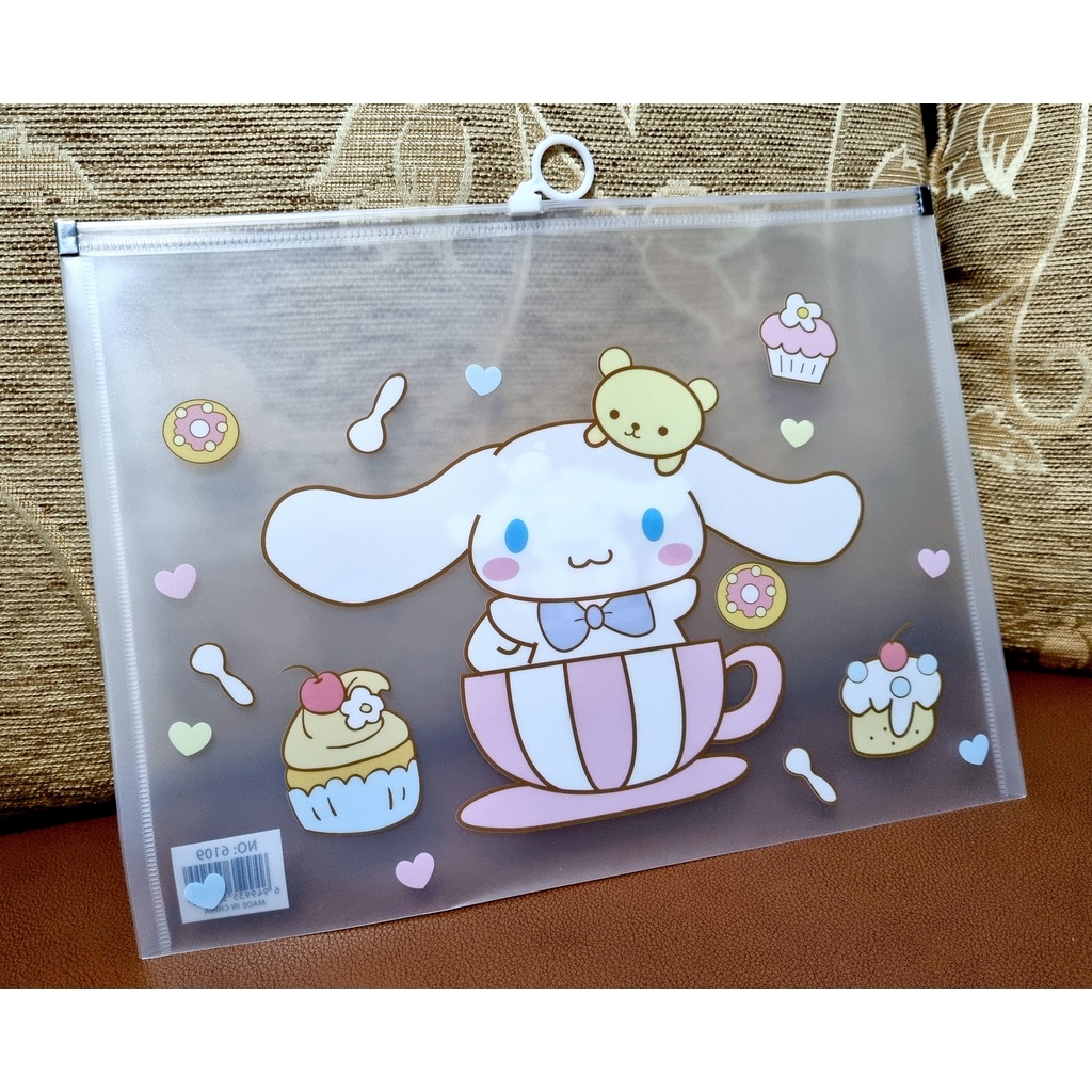 

Map A4 Transparant Motif HelloKitty, Kucing, Unicorn,dll