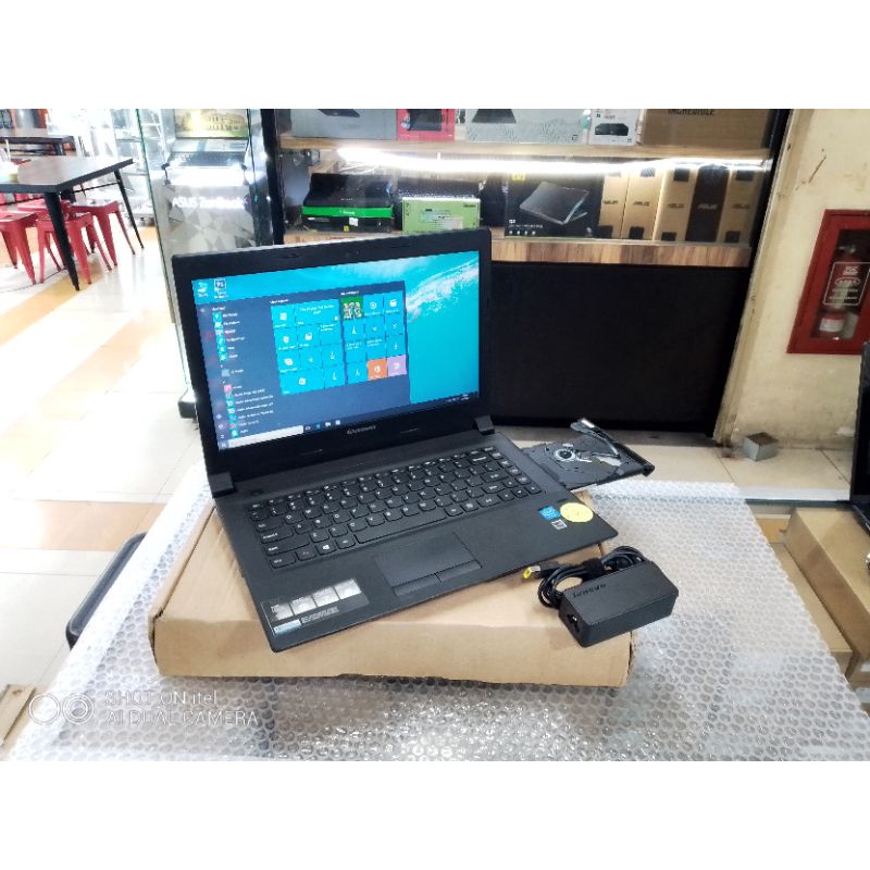 LAPTOP LEPTOP LE RAM 4GB HDD 500 GB 14 INCH RAM 4GB BUKAN 2GB SIAP PAKAI 1JUTAAN