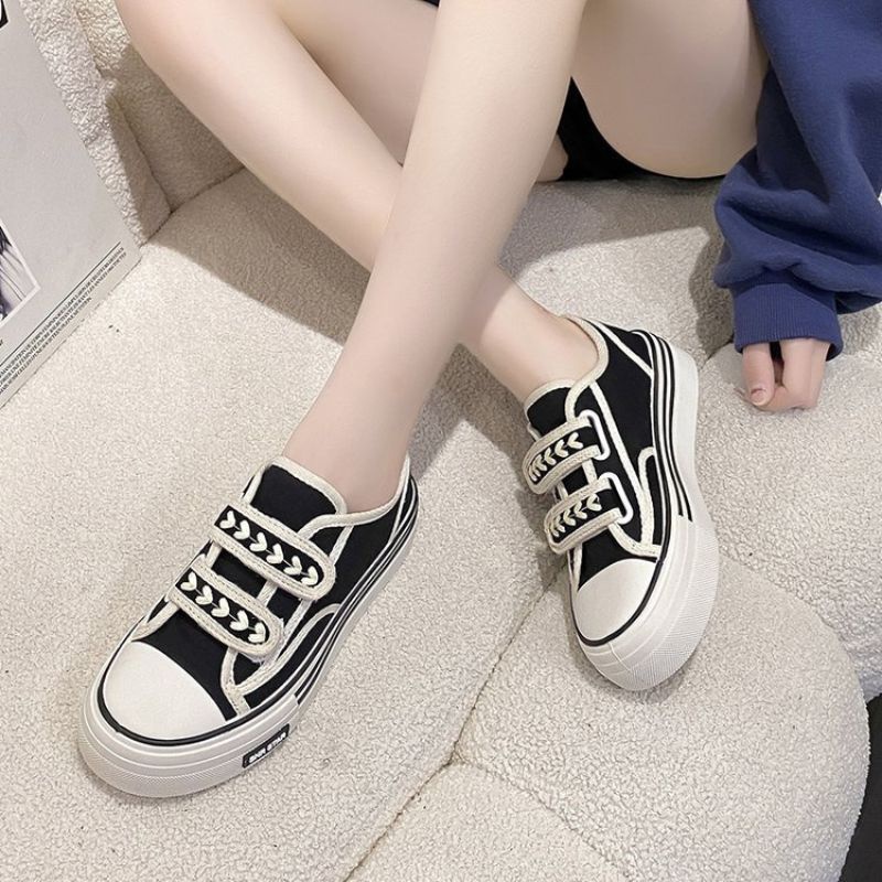 RYX - Heartie Xena Sepatu Sneakers Tali Wanita Fashion Casual / Olahraga - Ori Import